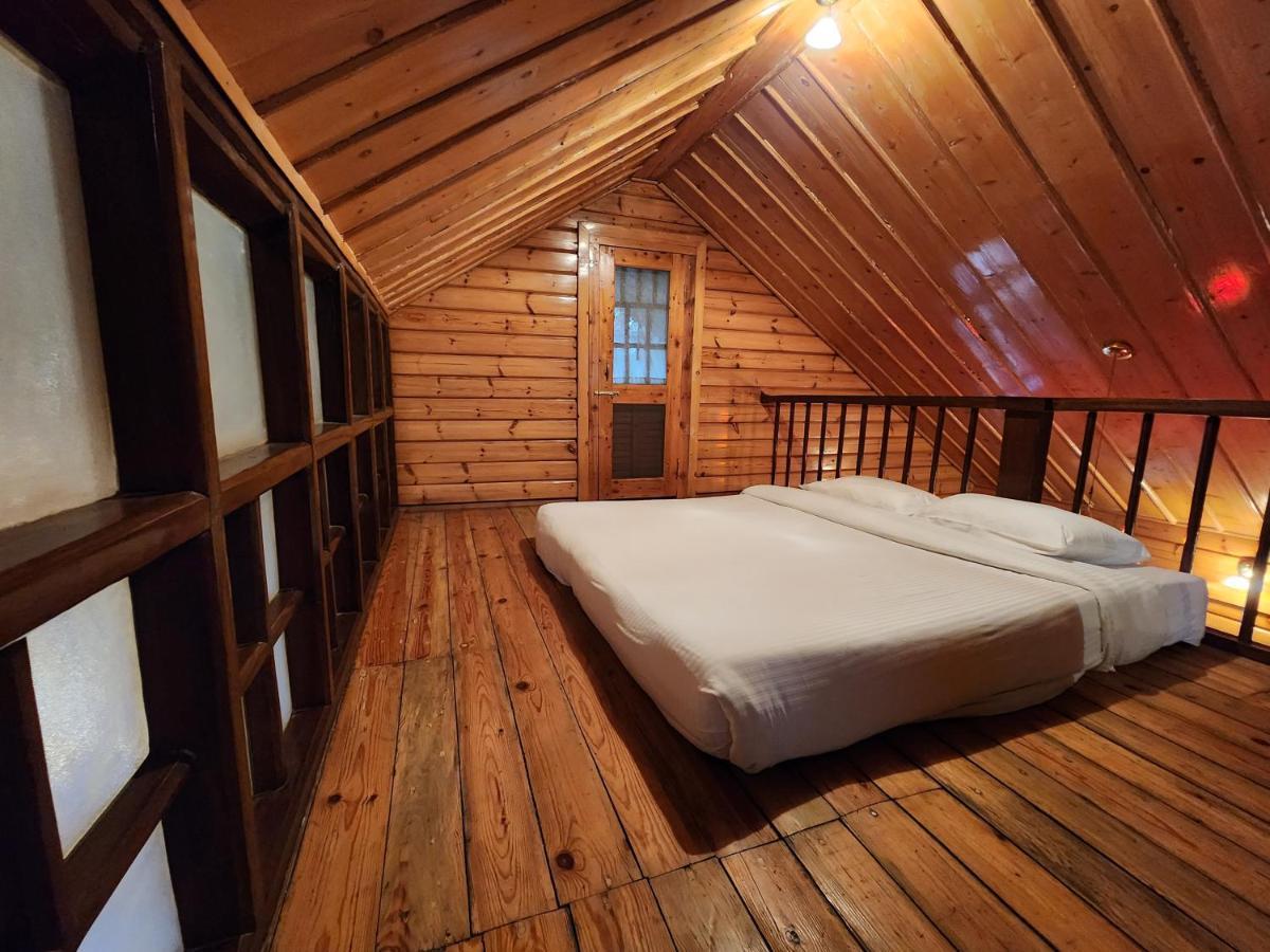The Chalets Naldehra 西姆拉 外观 照片