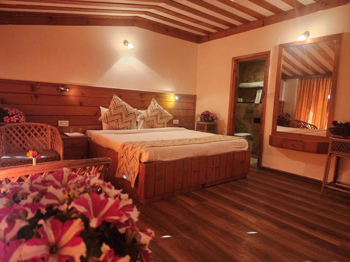 The Chalets Naldehra 西姆拉 外观 照片